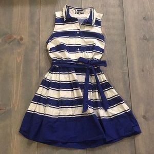 Sleeveless stripe dress